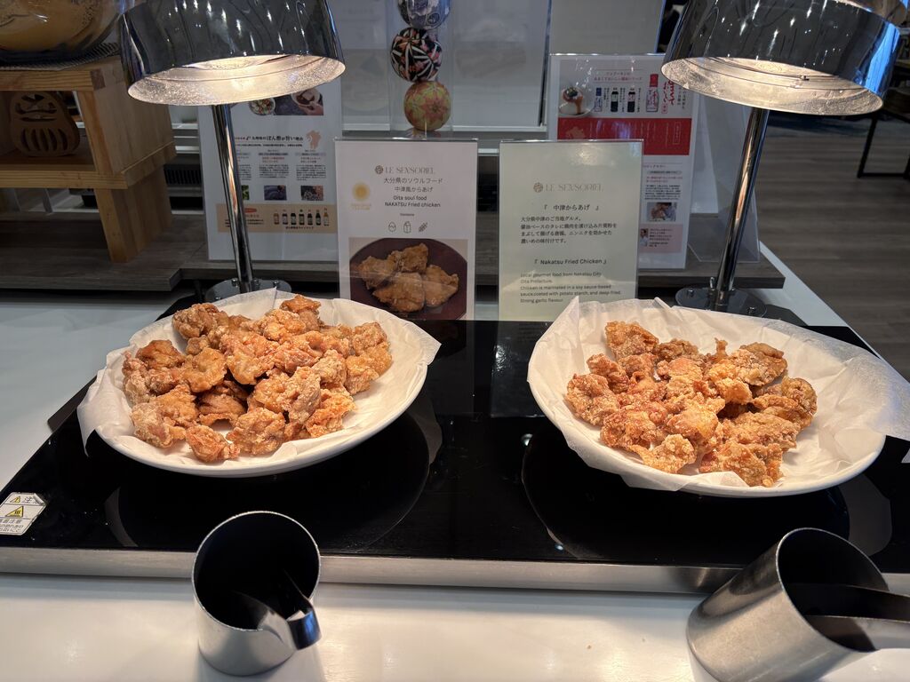夕食ビュッフェの中津からあげ